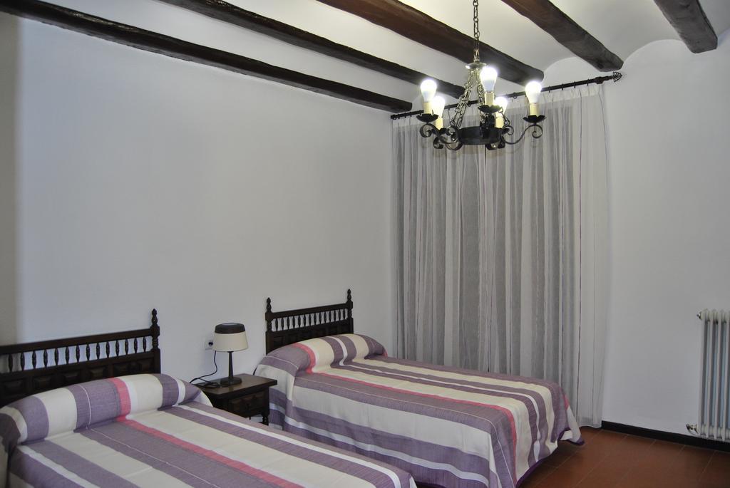 Nogueruelas Hostal De Montana La Casa Grande חדר תמונה