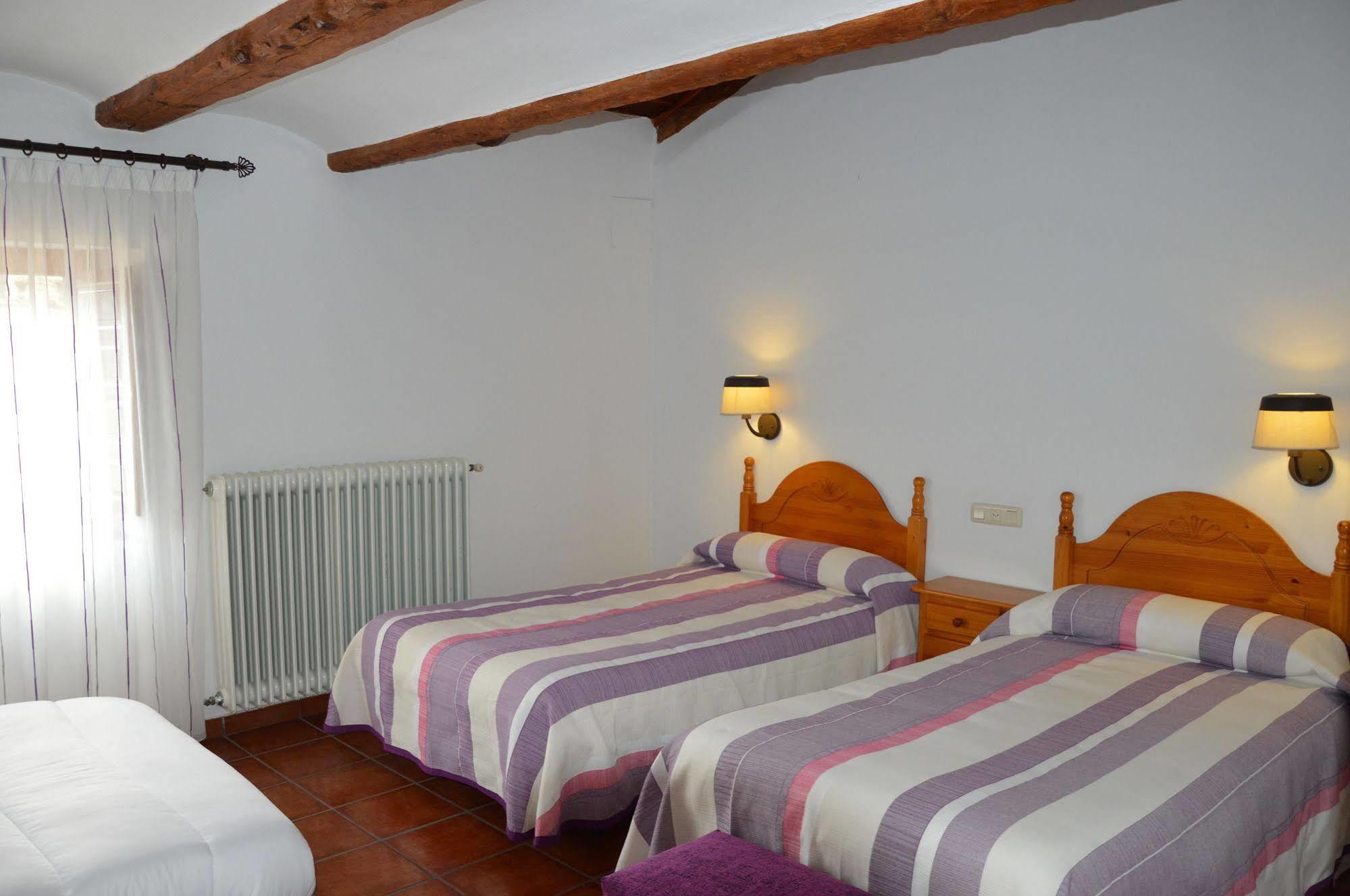 Nogueruelas Hostal De Montana La Casa Grande מראה חיצוני תמונה